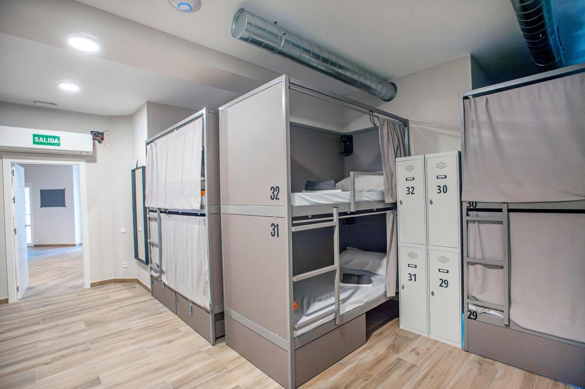 Hostel Dos Estaciones - Free Towels, Coffee & Tea, Remote Check-In Alicante Exterior foto